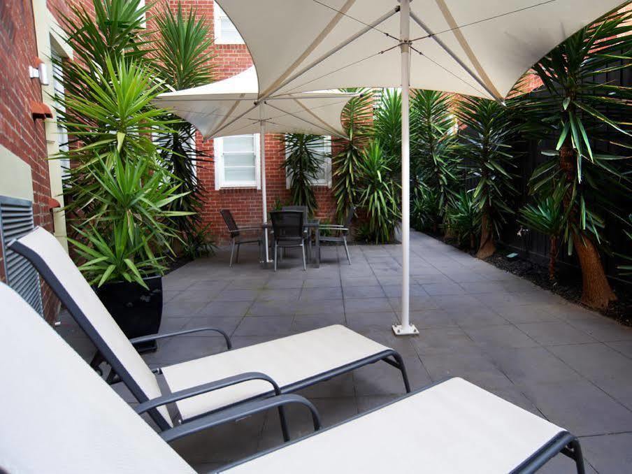 Aparthotel Quest East Melbourne City Exterior foto